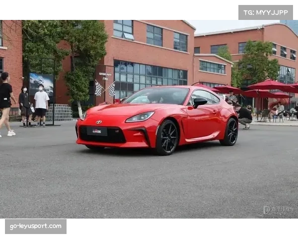 本田与阿斯顿马丁独家合作 日本制造商重返围场供应引擎 本田与阿斯顿马丁独家合作 日本制造商重返围场供应引擎